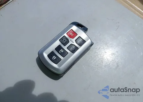 2020 Toyota Sienna Xle from USA, damaged, VIN 5TDYZ3DCXLS078530